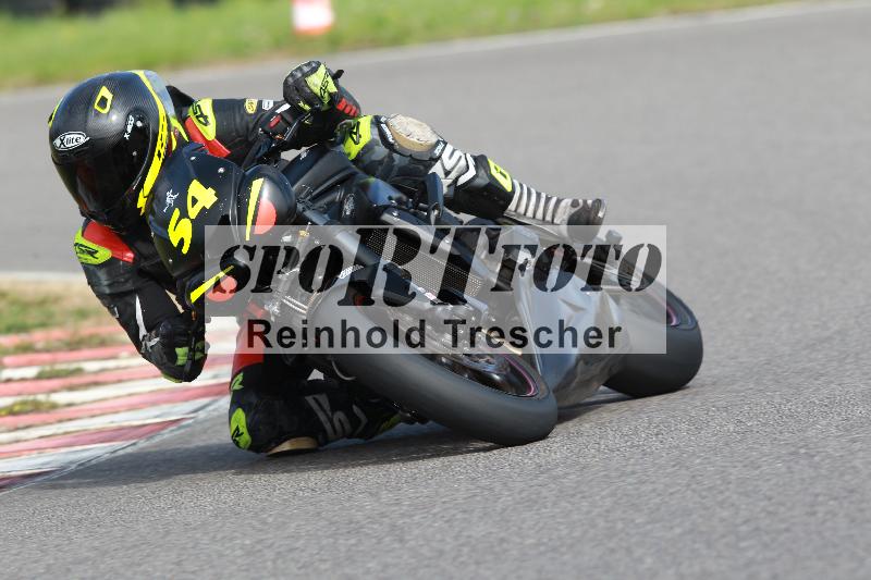 /Archiv-2022/06 15.04.2022 Speer Racing ADR/Gruppe rot/54